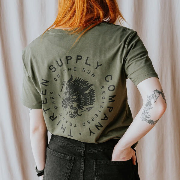 ON THE RUN - KHAKI UNISEX T-SHIRT