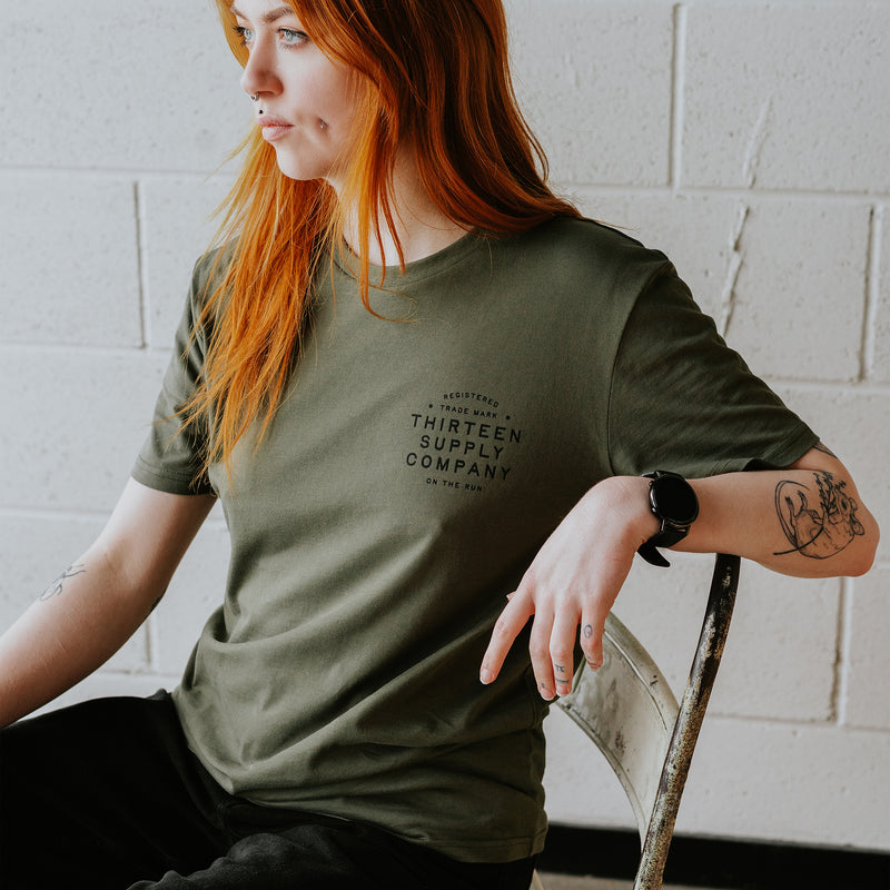 ON THE RUN - KHAKI UNISEX T-SHIRT