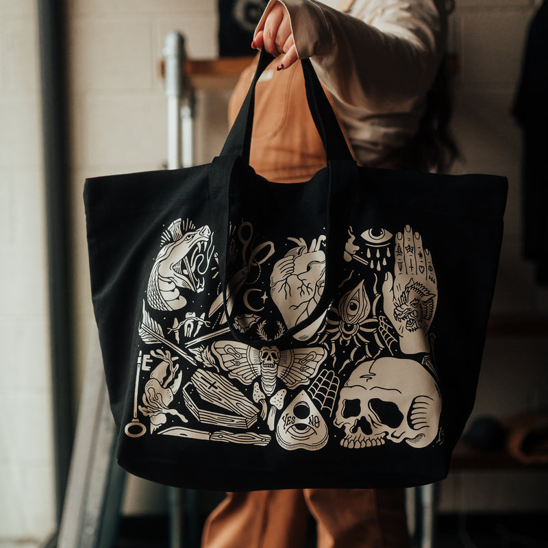 ODDITIES - OVERSIZED SHOPPER
