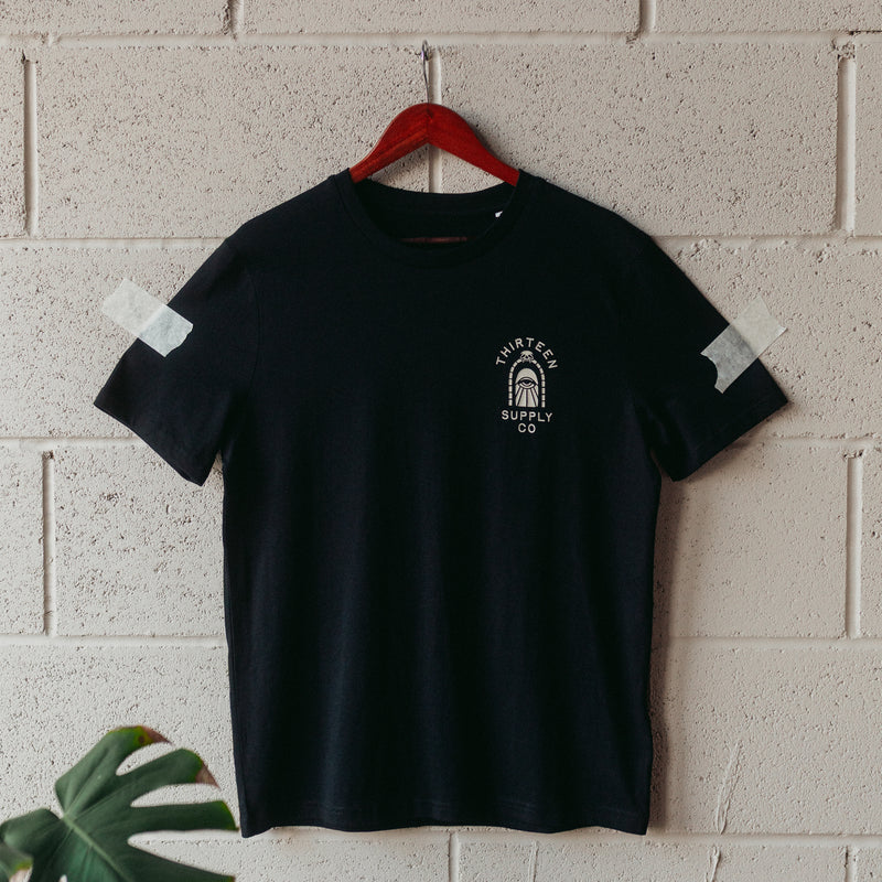 USE YOUR OWN MIND - BLACK UNISEX T-SHIRT