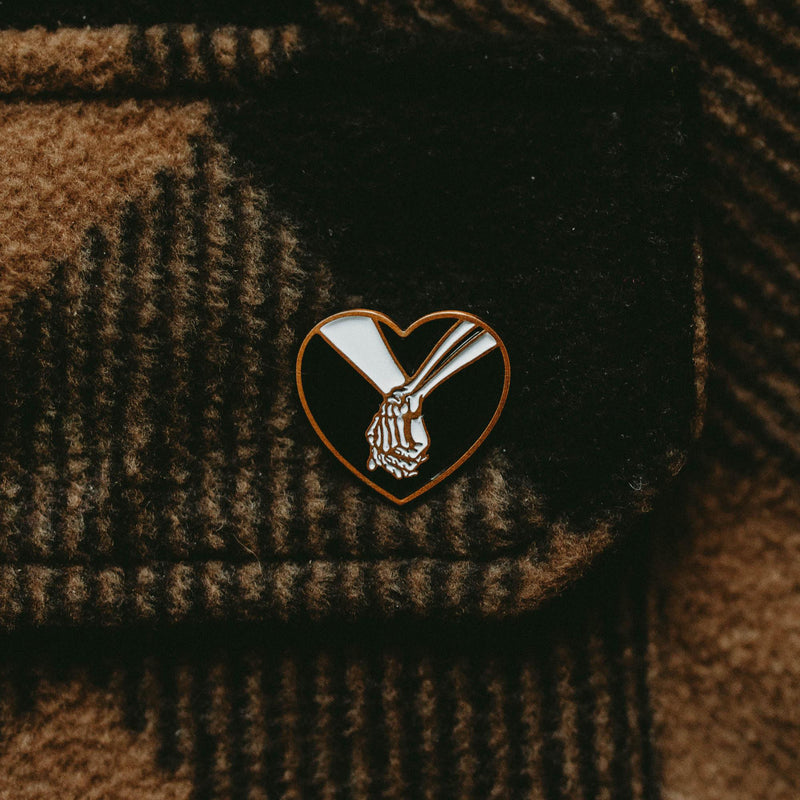 LOVE YOU TO DEATH - PIN BADGE - Thirteensupply.co