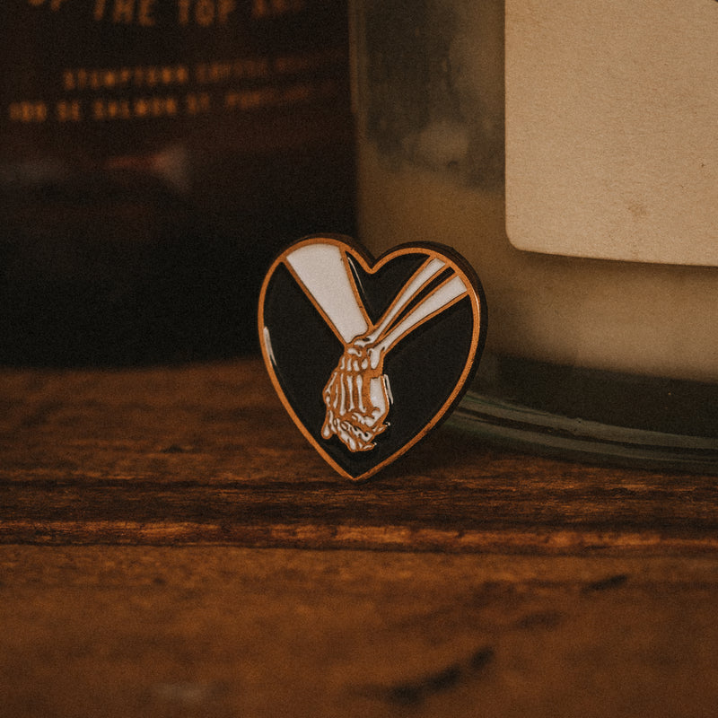 LOVE YOU TO DEATH - PIN BADGE